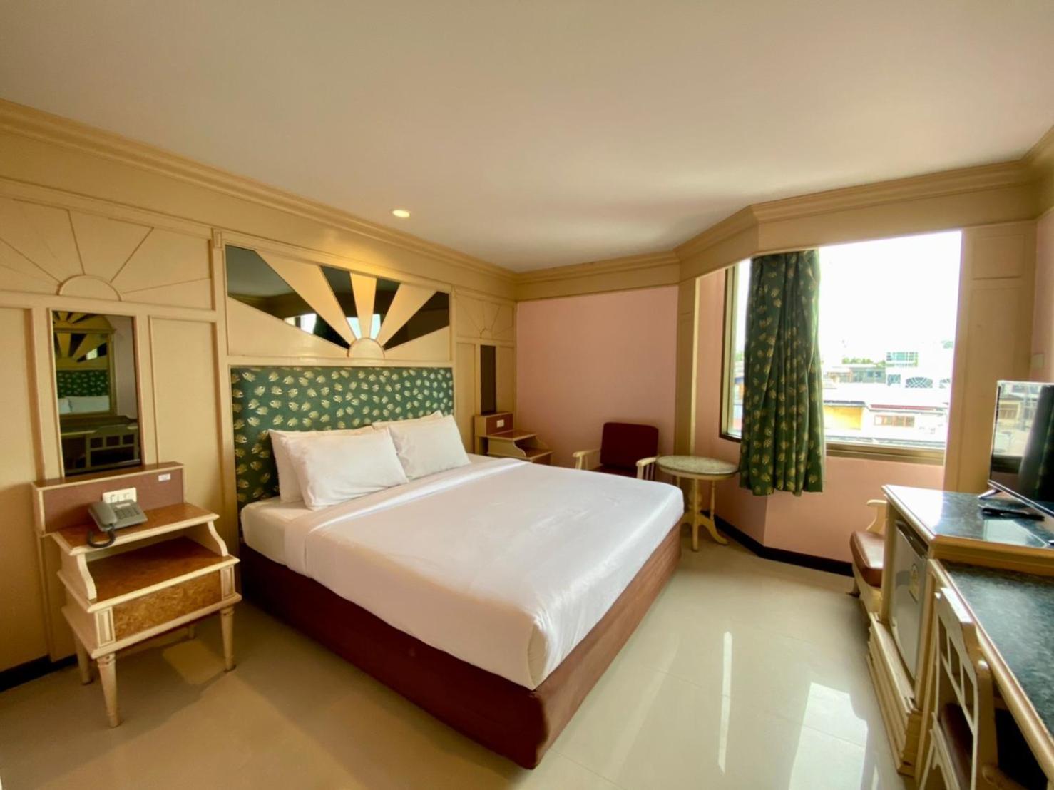 Aa Hotel Pattaya Dış mekan fotoğraf